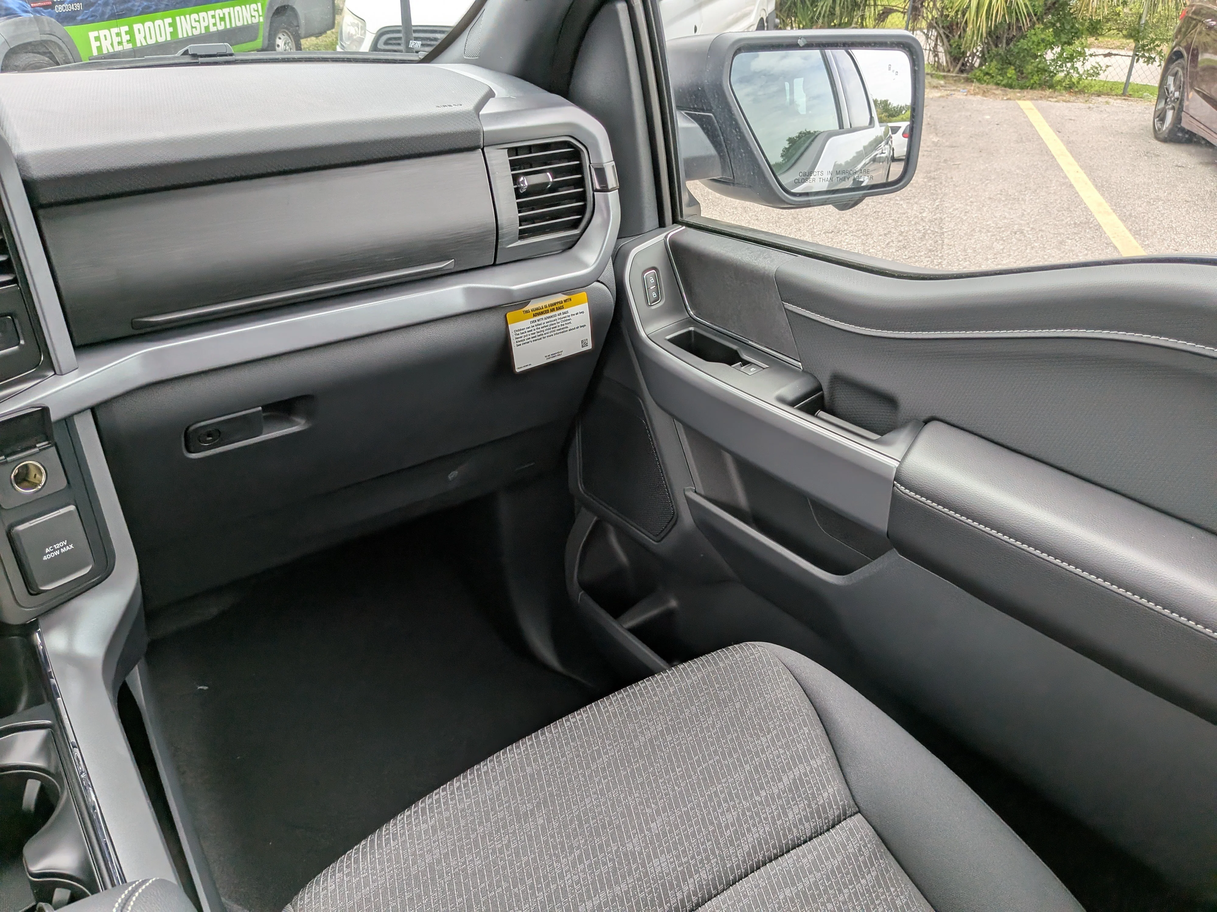New 2026 Iconic Silver Metallic Ford XLT image 15