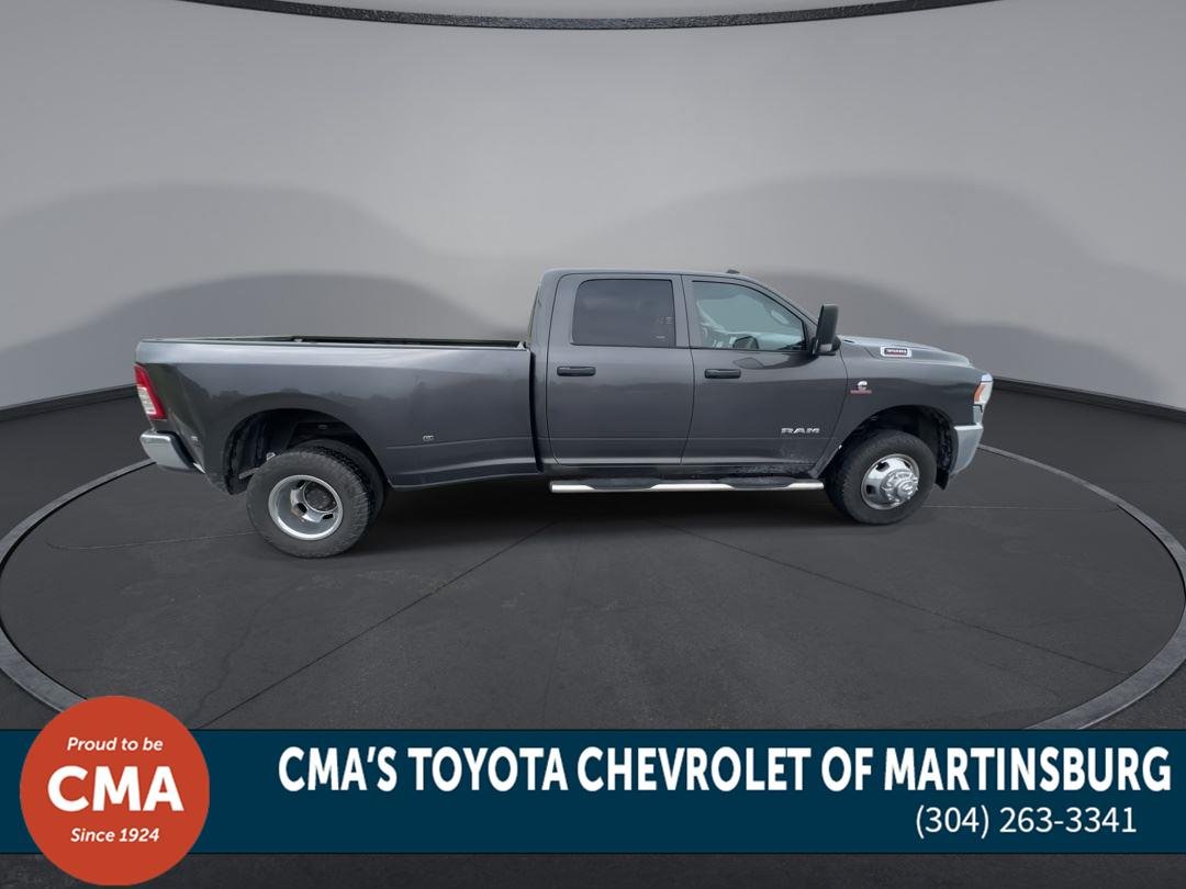 Used 2020 Granite Crystal Metallic Clearcoat Ram Tradesman image 9