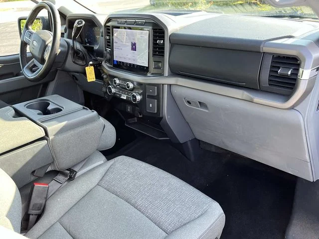 Used 2024 White Ford XLT image 22