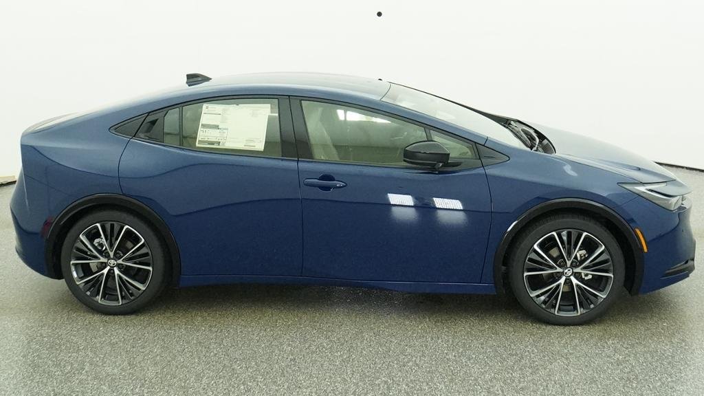 New 2027 Reservoir Blue Toyota XLE image 14