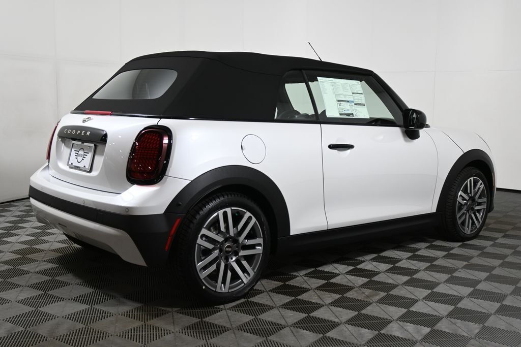 Used 2026 White MINI  image 8