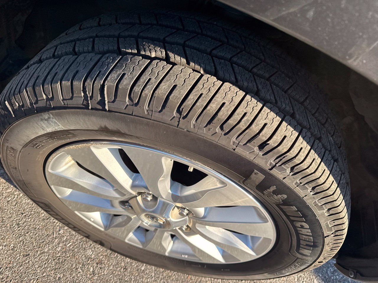 Used 2020 Gray Toyota Platinum image 4