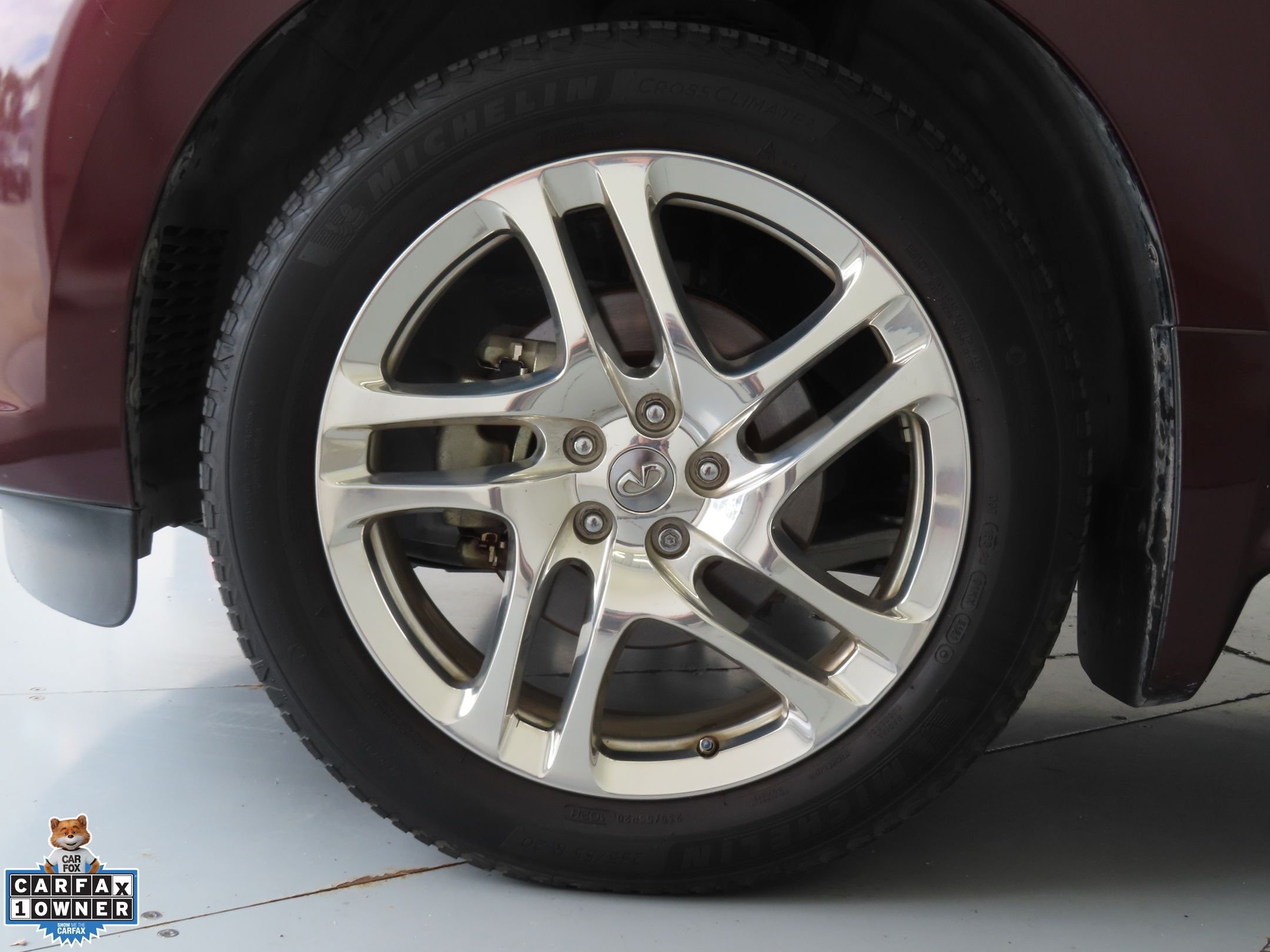 Used 2014 Black INFINITI Base image 27