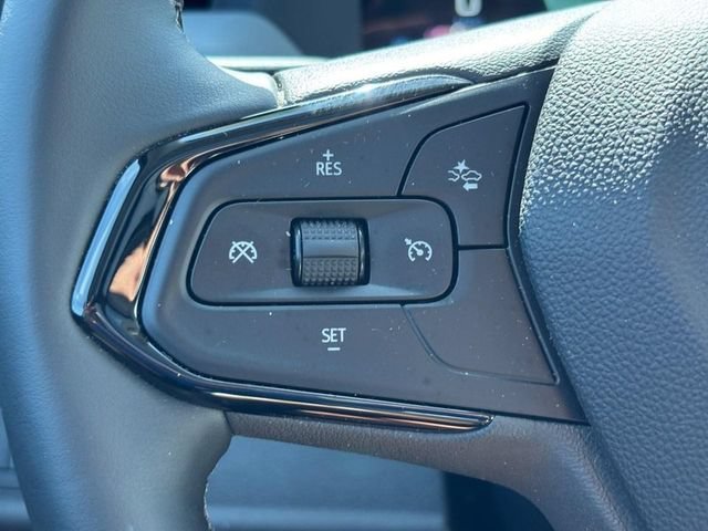 Used 2027 Mosaic Black Metallic Chevrolet RS image 18