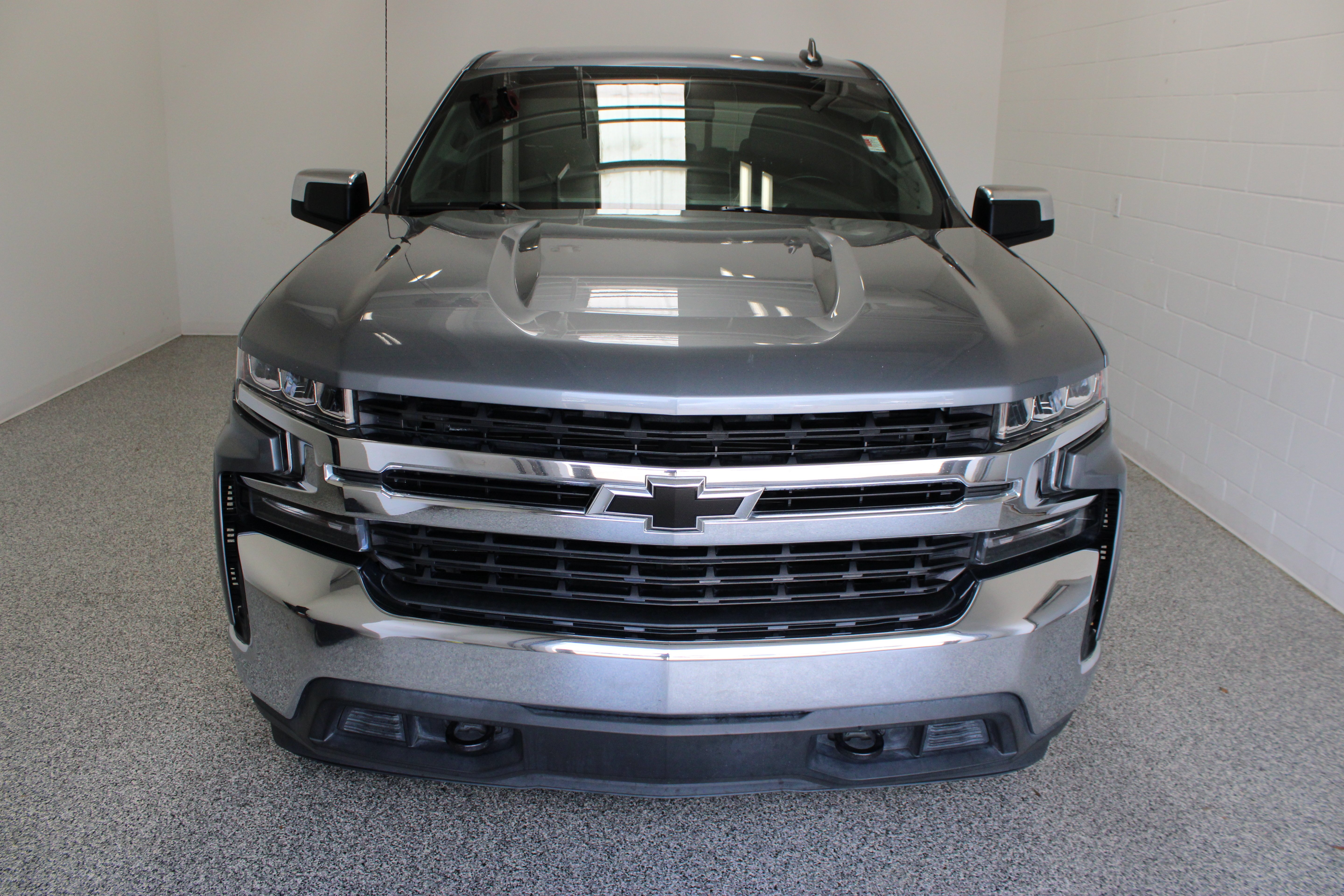 Used 2019 Satin Steel Metallic Chevrolet LT 5.3L image 3