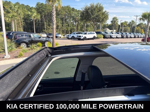 Used 2023 Red Kia EX image 10
