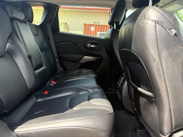 Used 2021 Blue Jeep Latitude Lux image 15