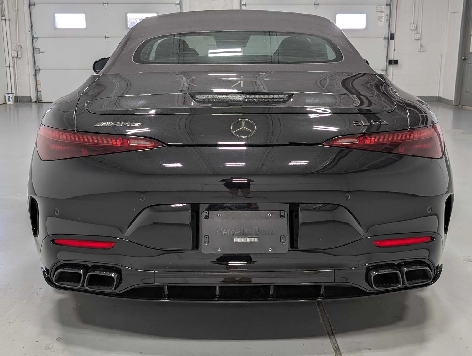 Used 2022 Obsidian Black Metallic Mercedes-Benz AMG® SL 63 image 20
