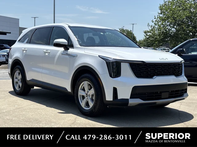 2025 Kia Sorento LX