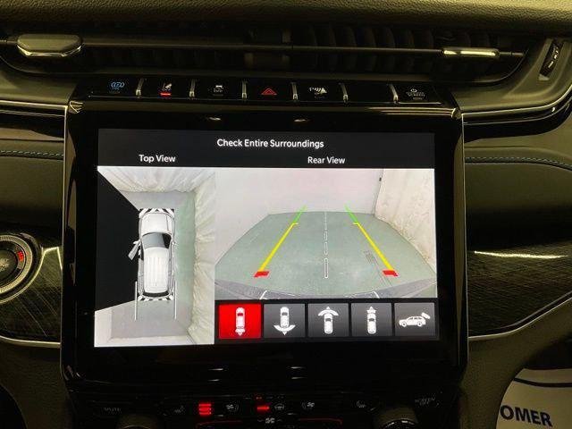New 2024 Baltic Gray Metallic Clearcoat Jeep Trailhawk image 19