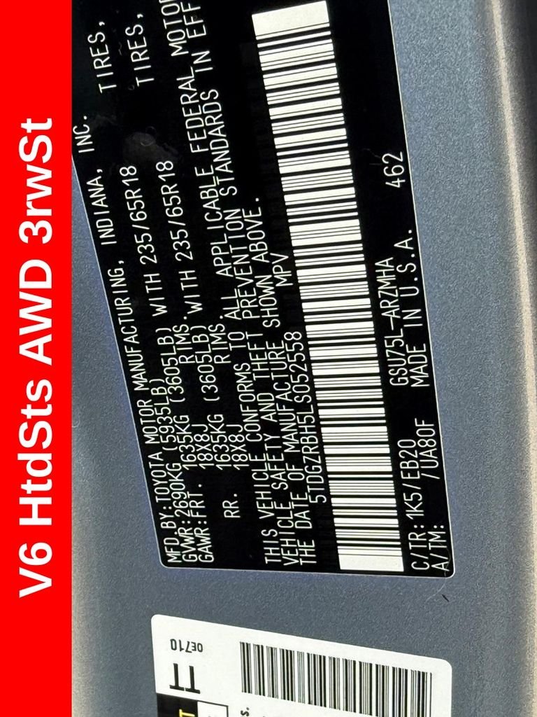 Used 2020 Moon Dust Toyota XLE image 32