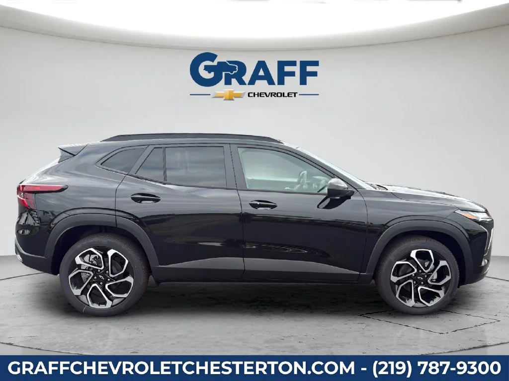 2026 Chevrolet Trax RS - Photo 9