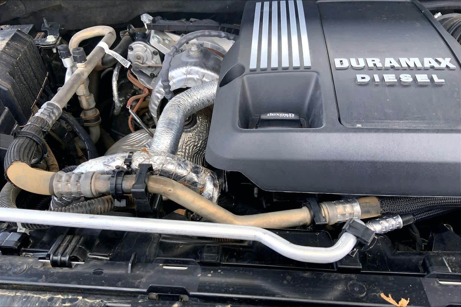 Used 2023 Onyx Black GMC Denali image 33