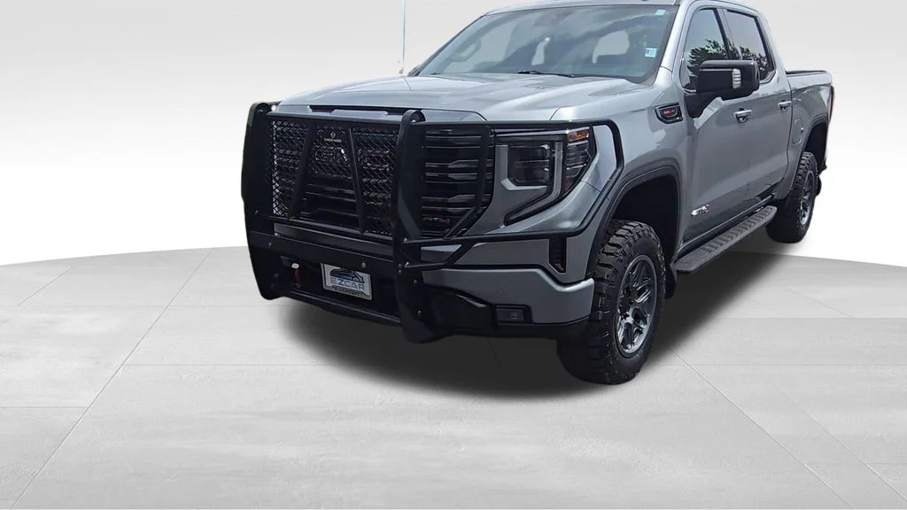 Used 2024 Silver GMC AT4 image 3
