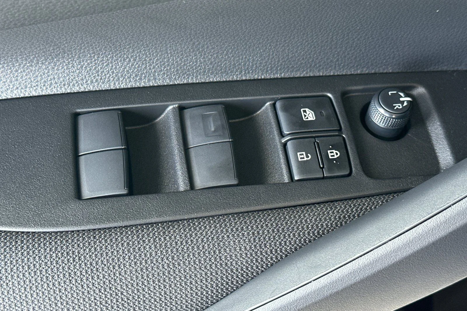 New 2026  Toyota LE image 12