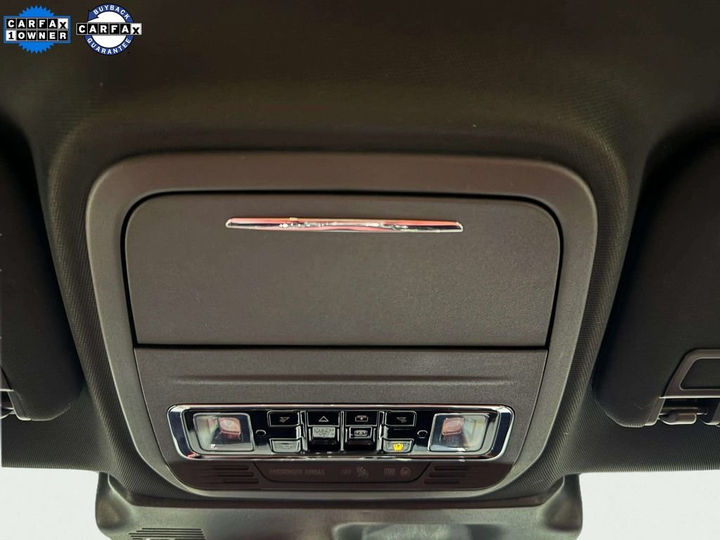 Used 2025 Infinite Black Met CC Lincoln Reserve image 23