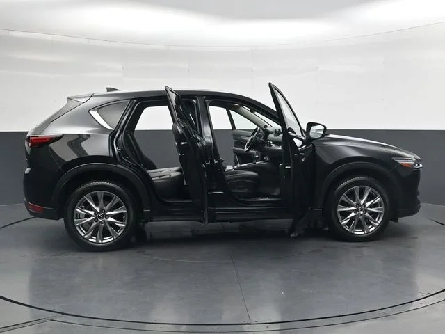 Used 2020 Black Mazda Grand Touring image 37