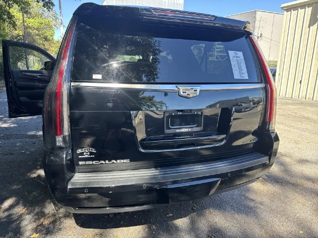 Used 2017 Black Cadillac Luxury image 38