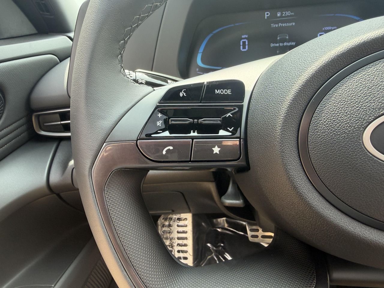 New 2026 Abyss Black Hyundai SEL Sport Plus image 30