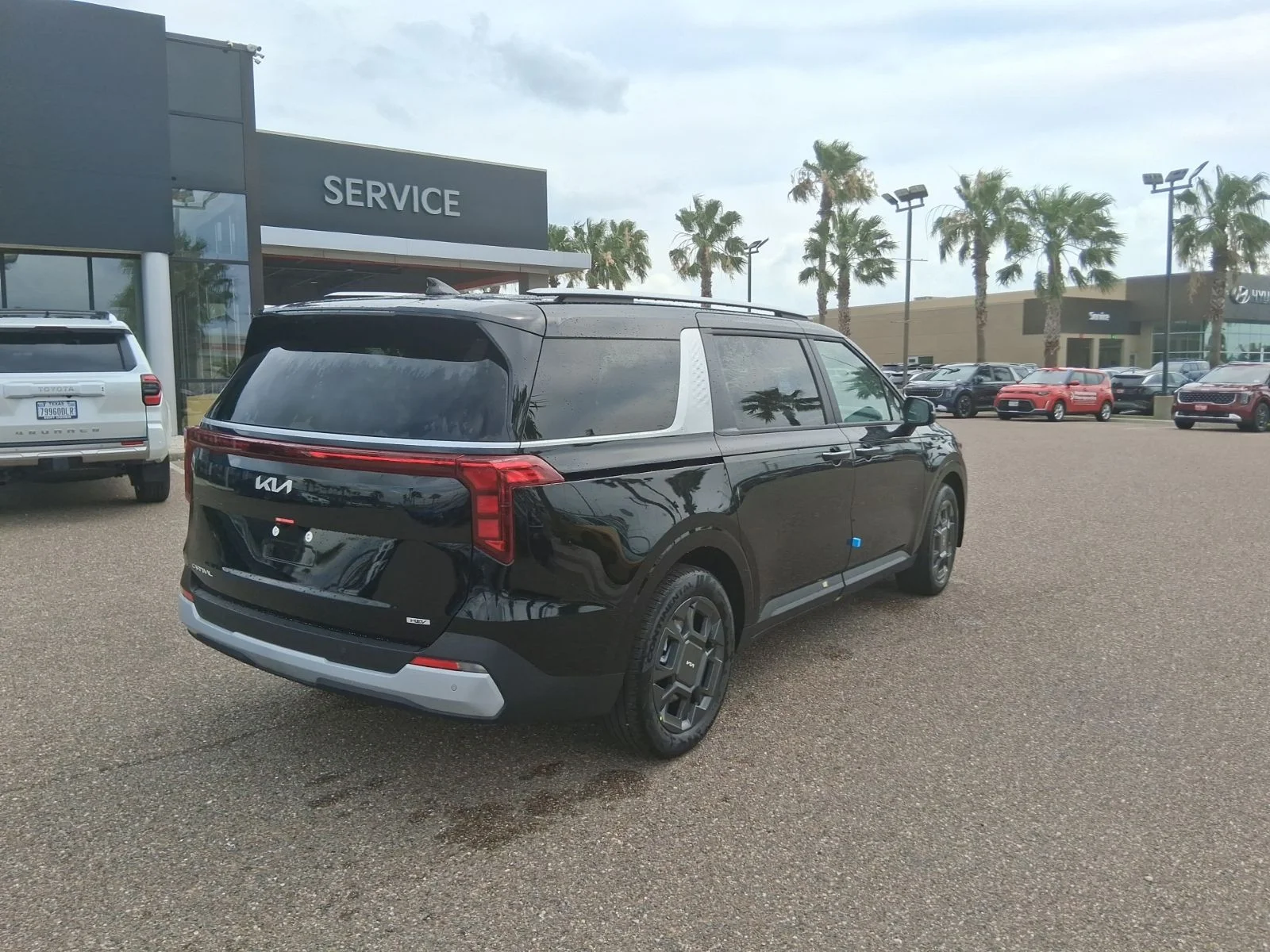 New 2026 Black Kia EX image 4