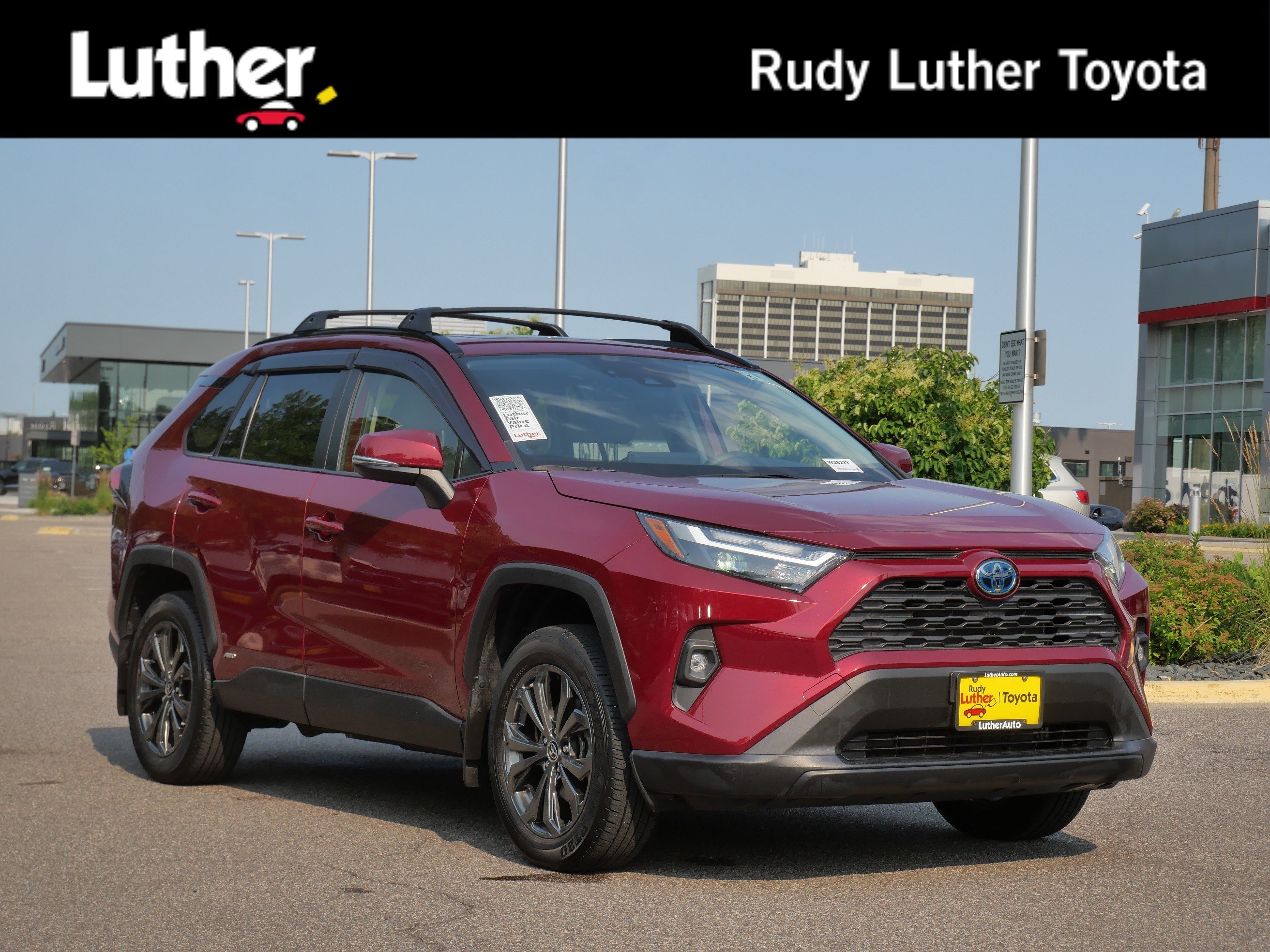 Certified Used 2022 Ruby Flare Pearl Toyota Hybrid XLE Premium image 1