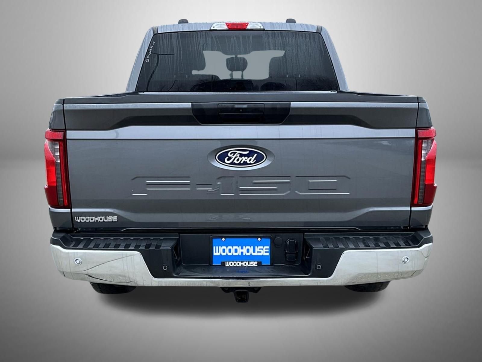 Used 2025 Gray Ford XLT image 6