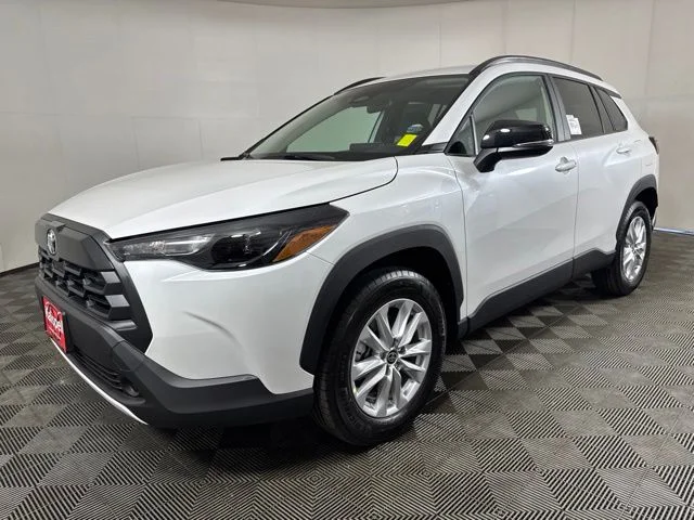 New 2026 Wind Chill Pearl <sup>1</sup> Toyota  LE image 8