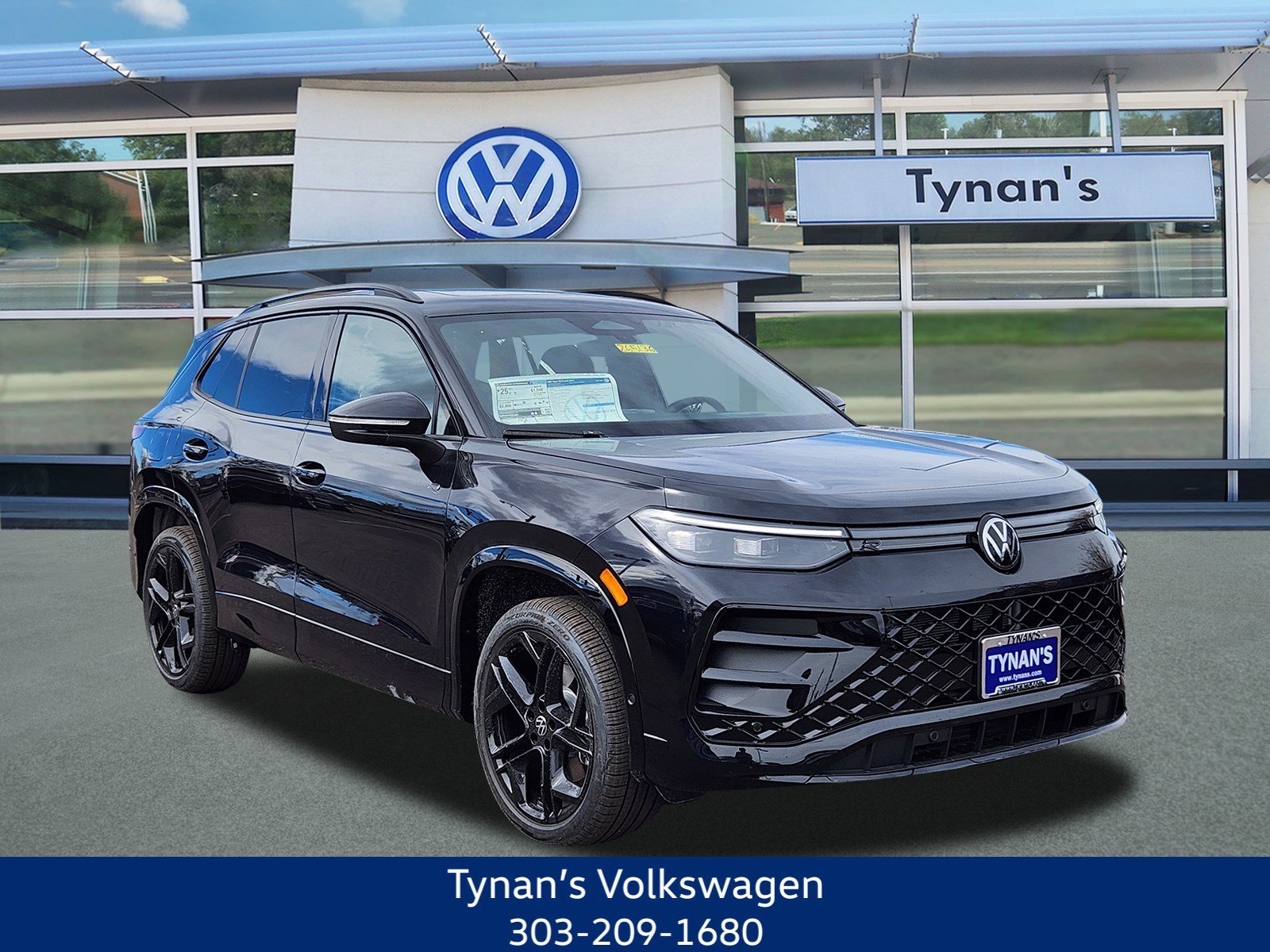 2026 Volkswagen Tiguan SE R-LINE BLACK