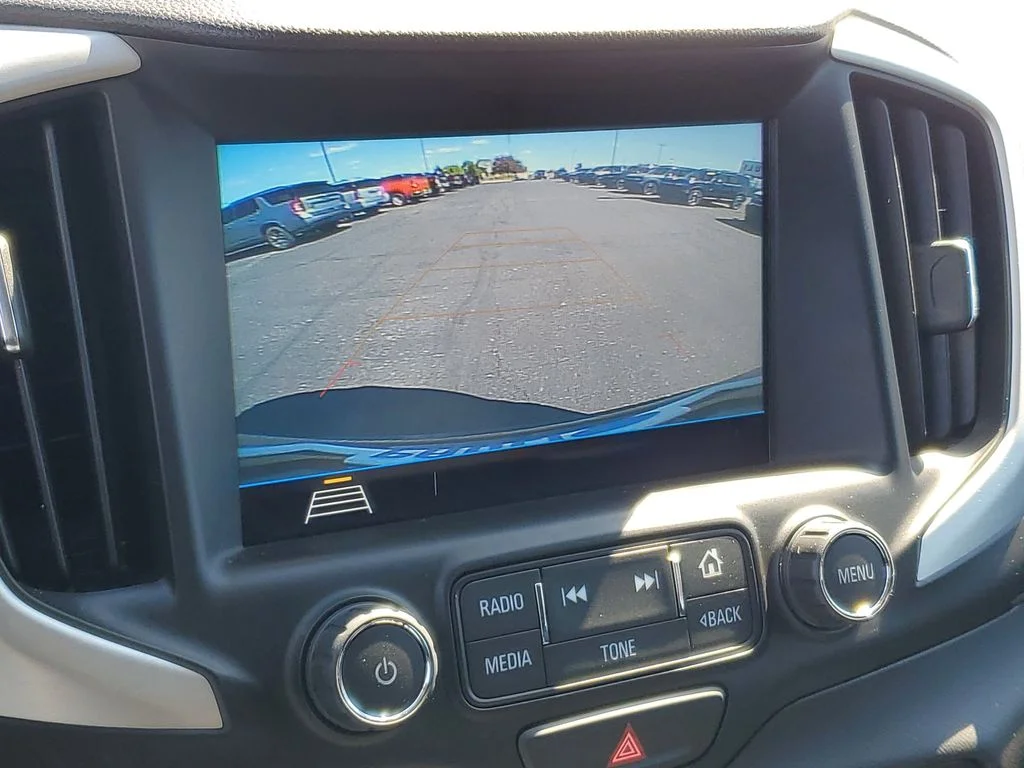Used 2018 Ebony Twilight Metallic GMC SLE image 16