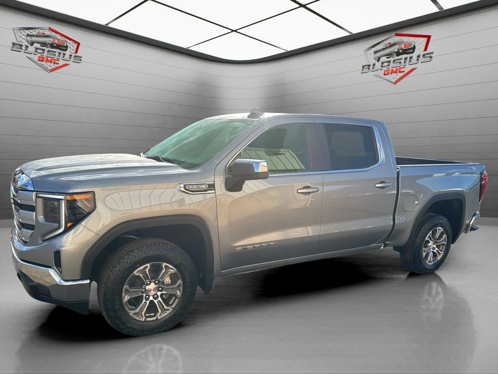 2026 GMC Sierra 4WD Crew Cab Short Box SLE's photo