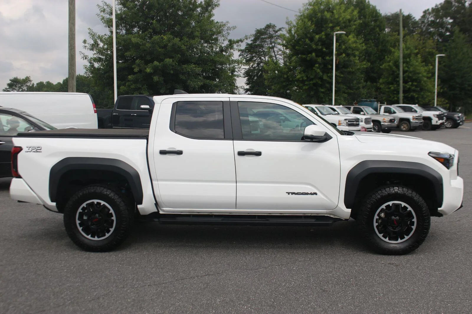 Used 2024 White Toyota SR5 image 8