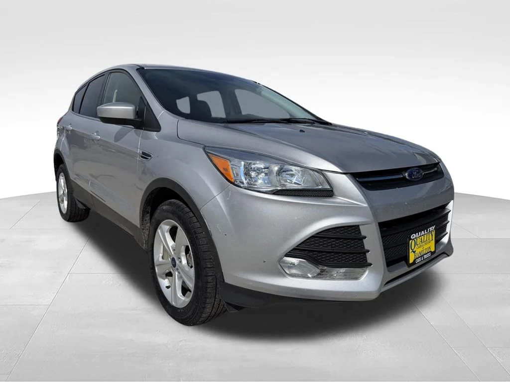 Used 2016 Silver Ford SE image 7