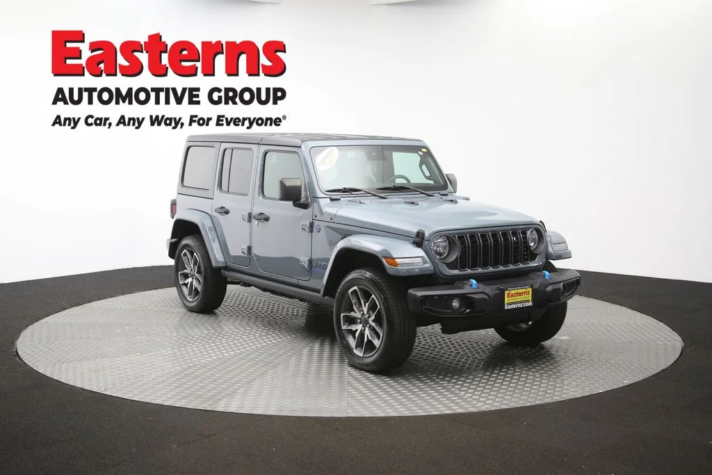 Used 2024 Gray Jeep Sport S 4xe image 50