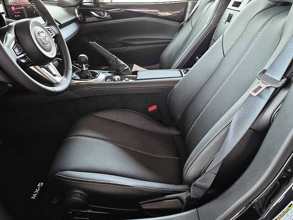 New 2026 Jet Black Mica Mazda Grand Touring image 15