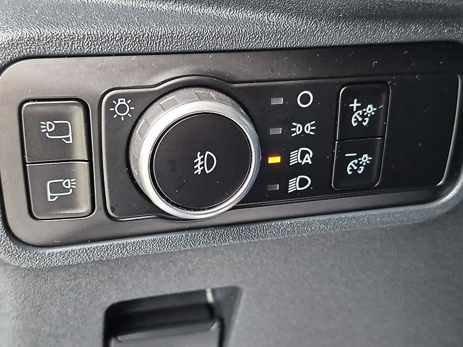 Used 2023 White Ford Badlands image 20