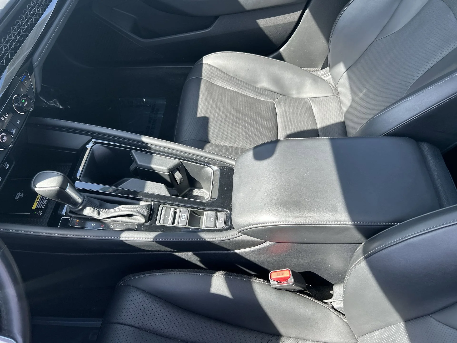 2024 Honda Accord Hybrid Touring - Photo 23
