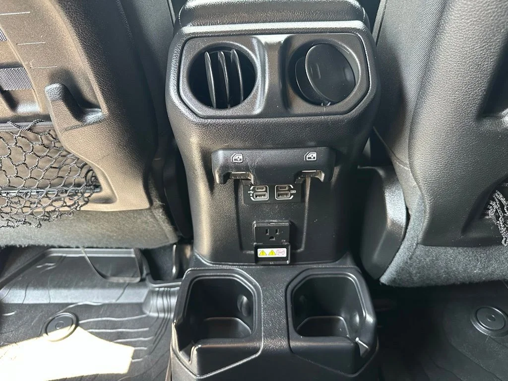 2020 Jeep Wrangler Unlimited Rubicon - Photo 25