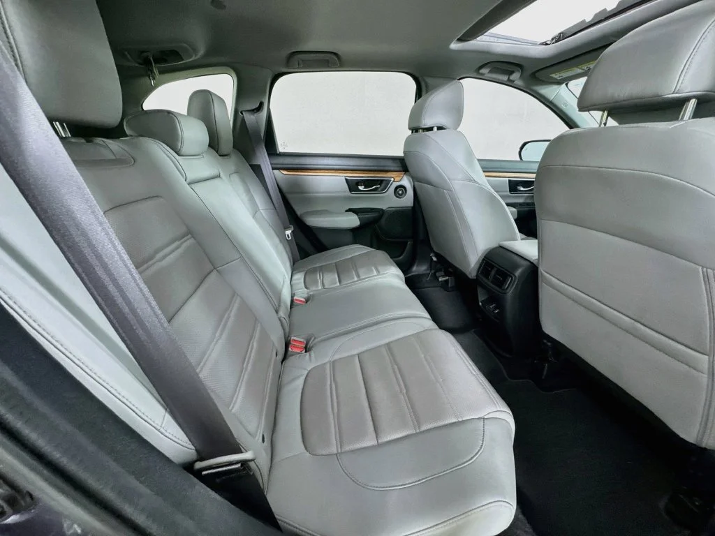 Used 2017 Gray Honda EX-L image 35