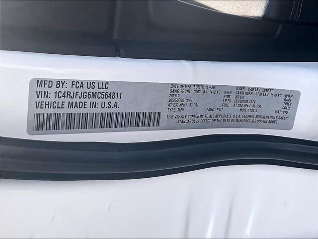 Used 2021 White Jeep Summit image 34