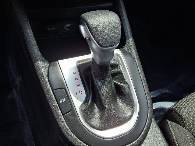 Certified Used 2022 Gravity Gray Kia LXS image 14
