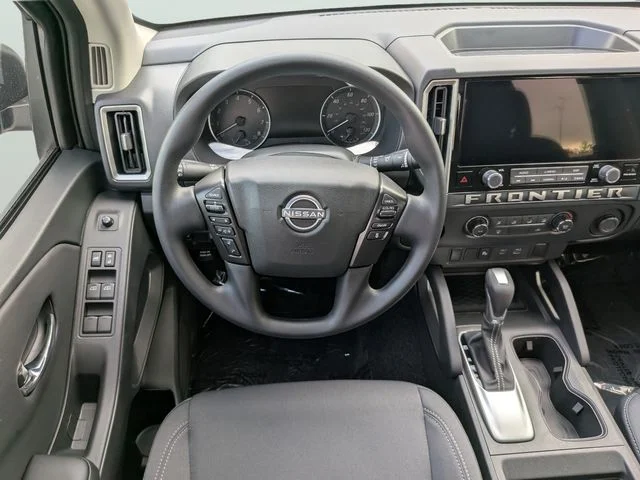 New 2026 Glacier White Nissan Crew Cab SV image 7