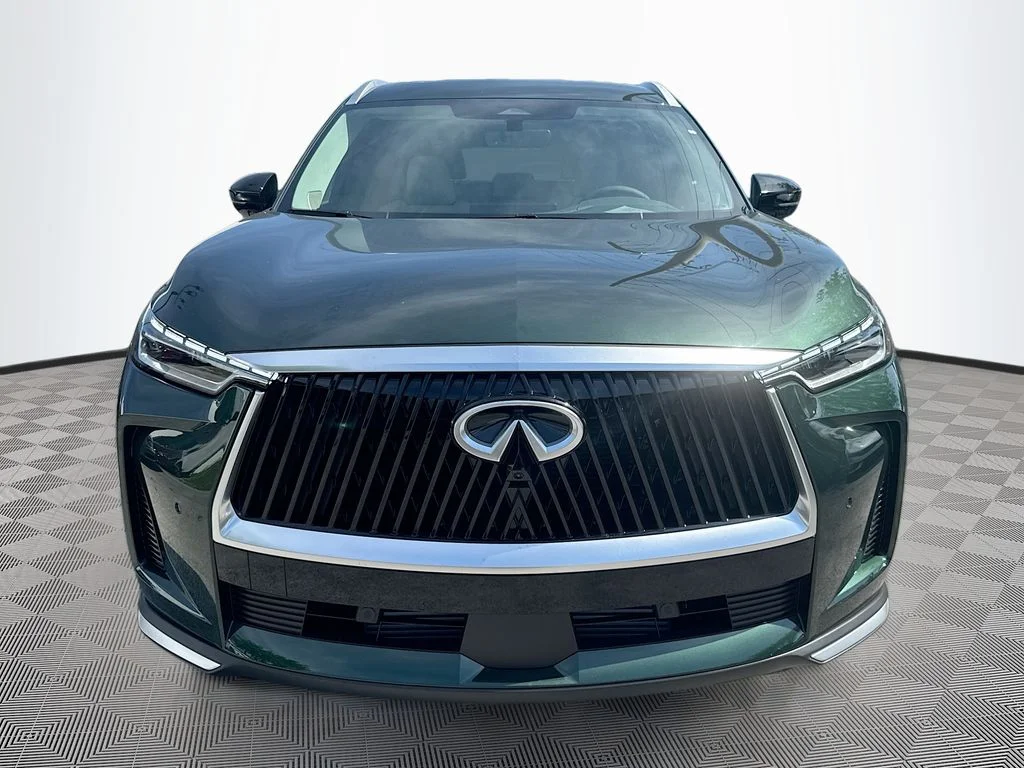 New 2027 DEEP EMERALD INFINITI Luxe FWD image 2