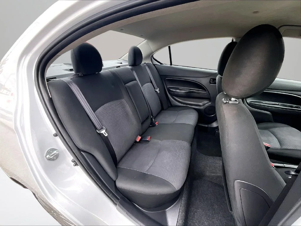 Used 2024 Red Mitsubishi ES image 28