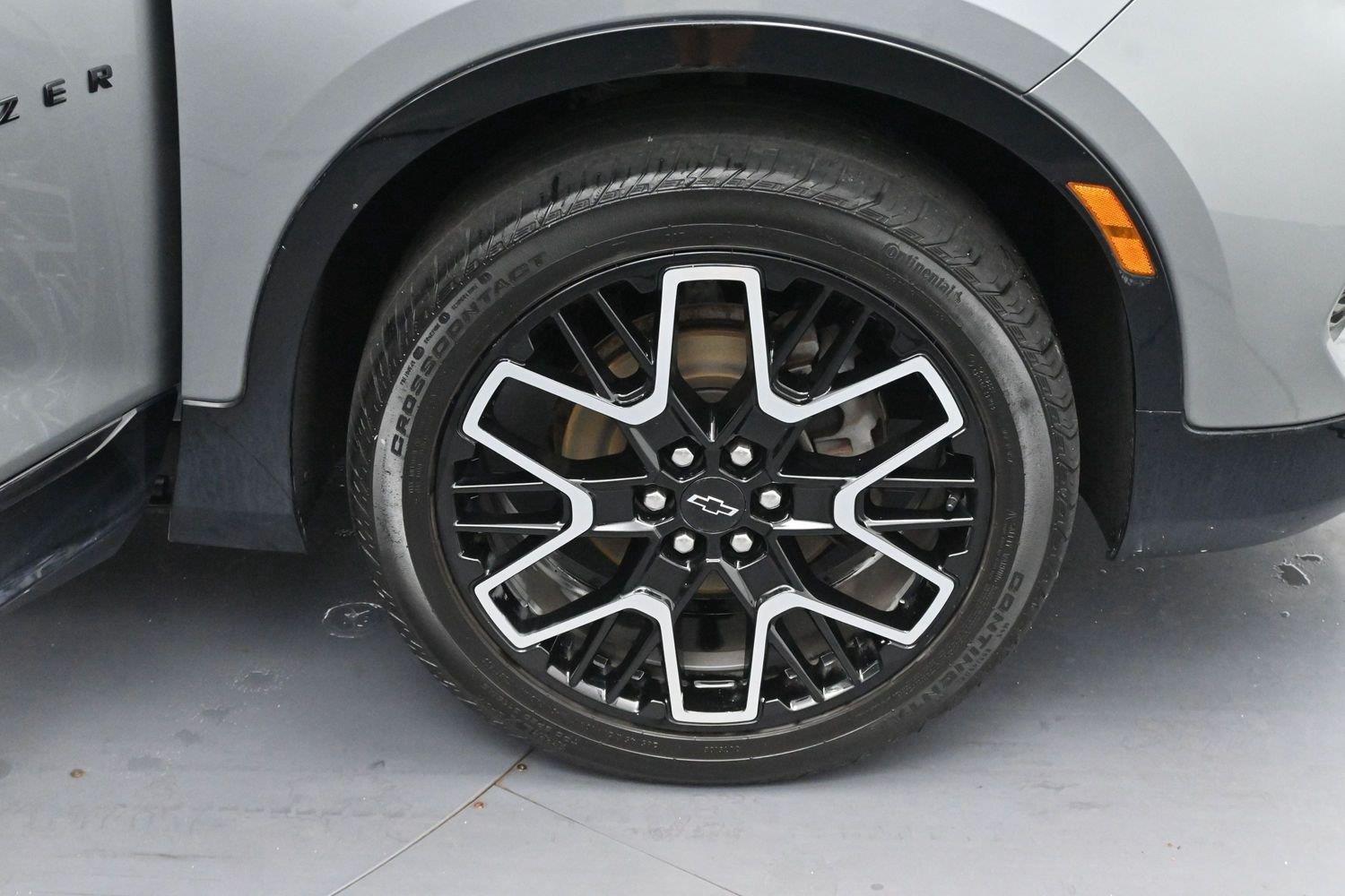 Used 2024 Sterling Gray Metallic Chevrolet RS image 34