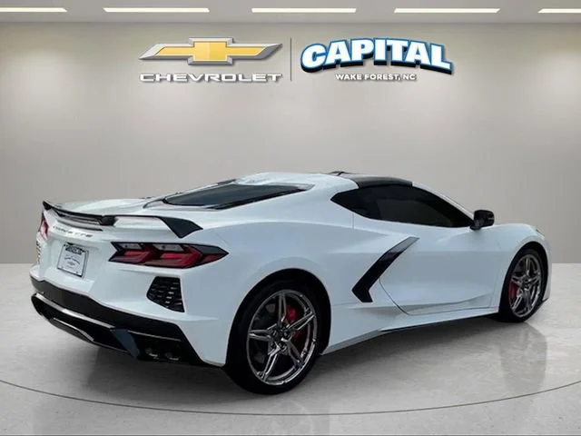 Used 2024 Arctic White Chevrolet 2LT image 5