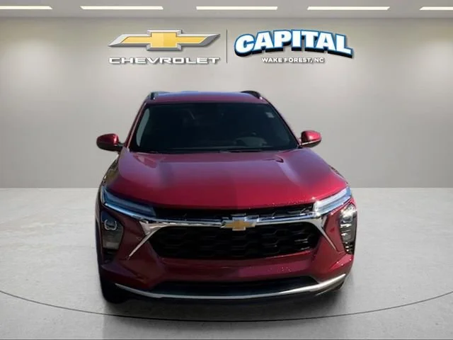 Used 2025 Crimson Metallic Chevrolet LT image 8