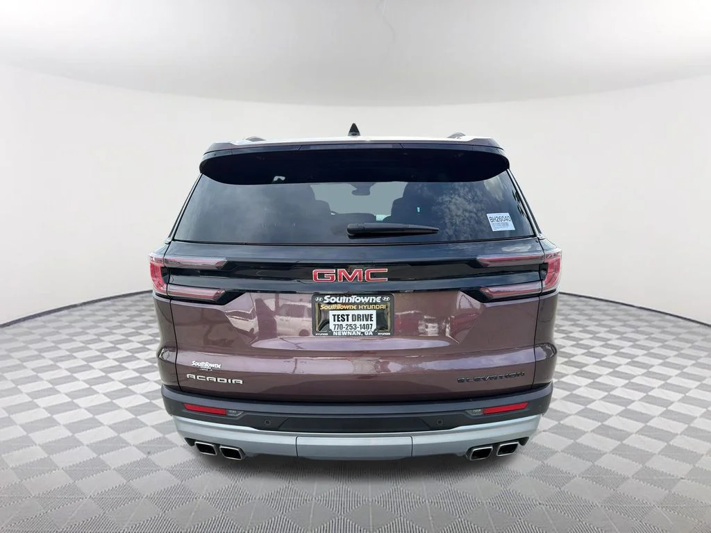 Used 2024 Brown GMC Elevation image 6