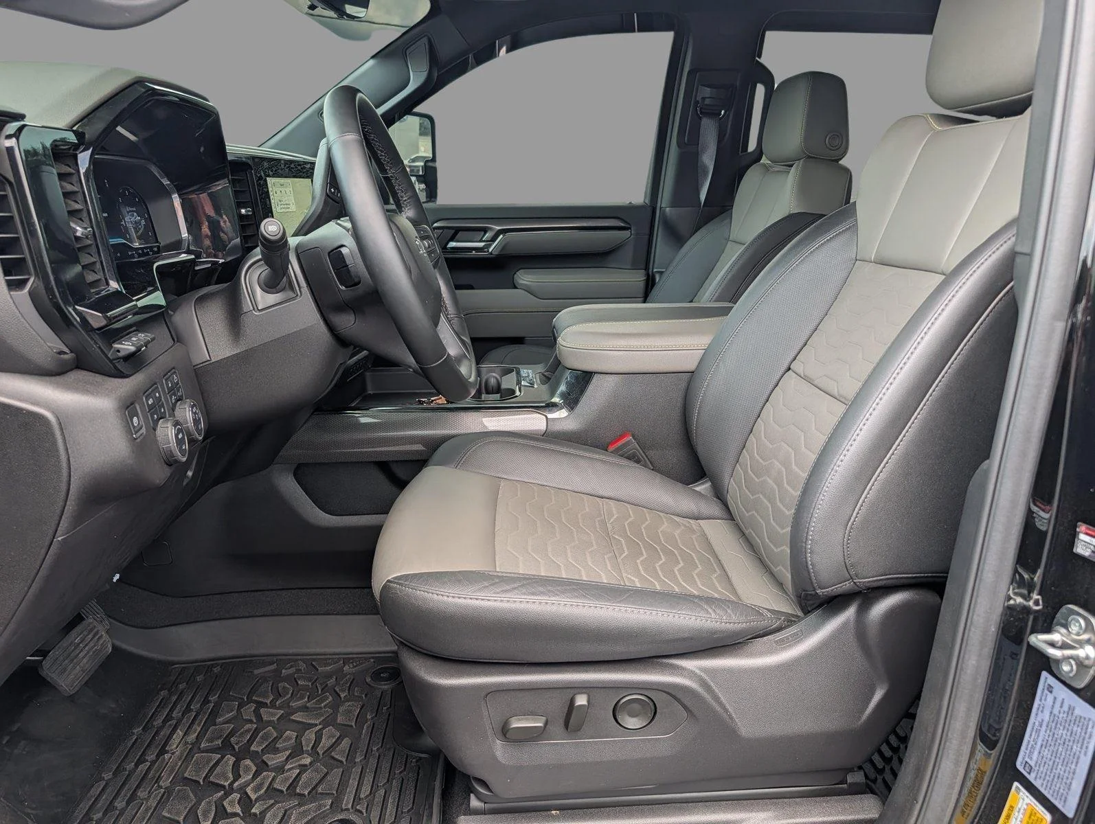 Used 2025 Black Chevrolet ZR2 image 11