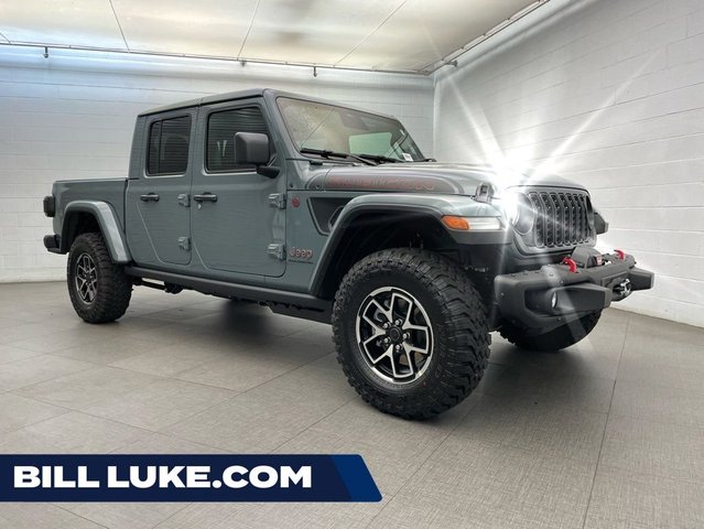 2026 Jeep Gladiator 2026 Jeep Gladiator Shadow Ops Crew Cab