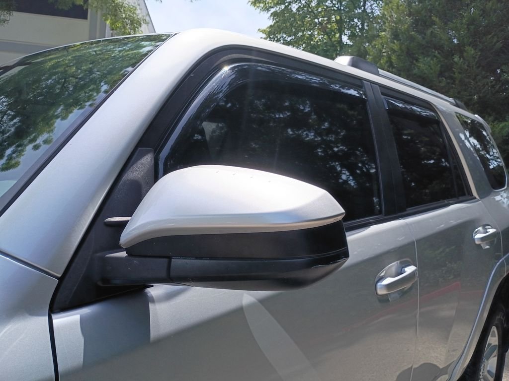 Used 2021 Classic Silver Metallic Toyota SR5 image 12